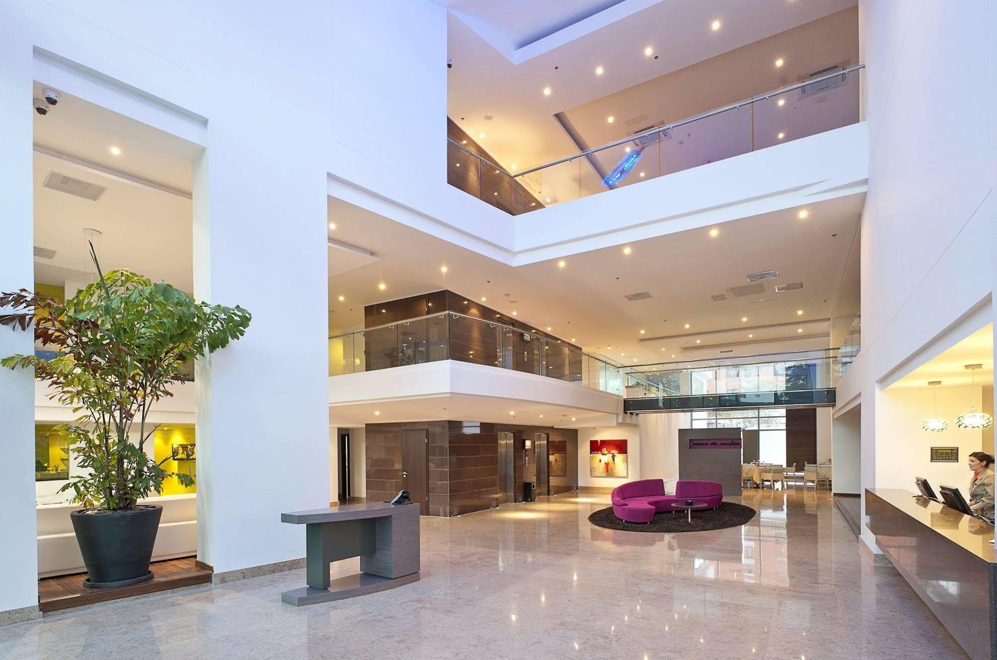 Nh Collection Royal Smartsuites Μπαρρανκίγια Εξωτερικό φωτογραφία